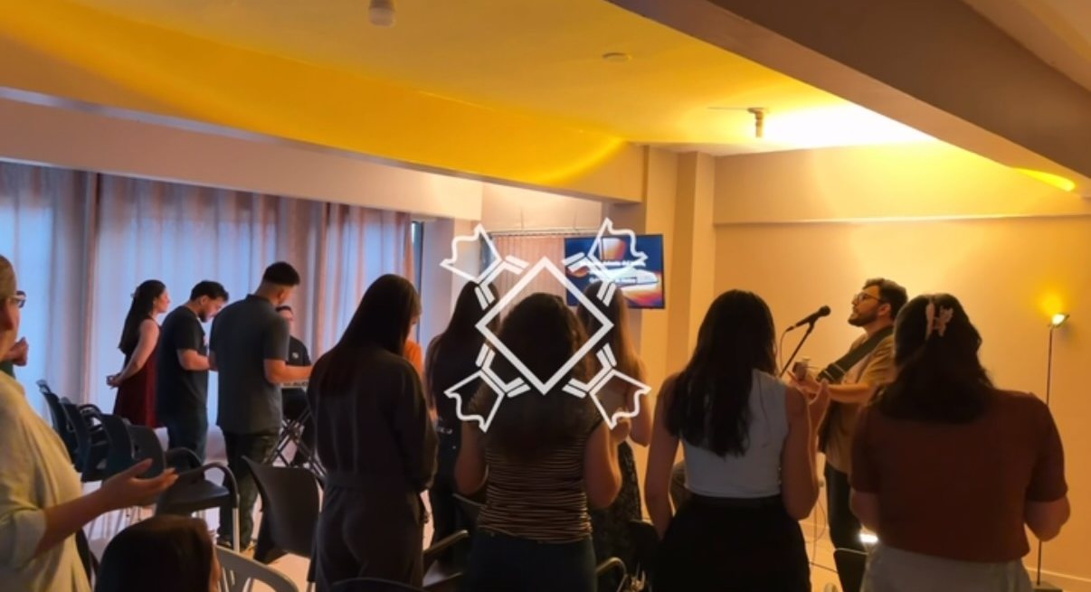 Culto de la Iglesia Mesa, Pan y Vino